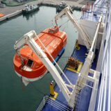 Multi-Pivot Gravity Lifeboat Davit